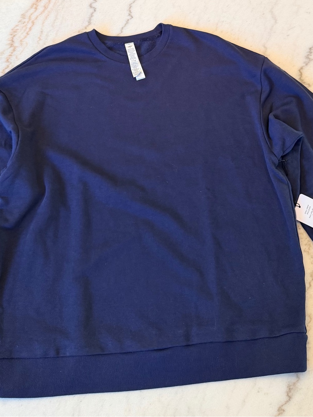 NWT Alo Yoga Chill Crewneck Pullover Sweater in Navy Blue